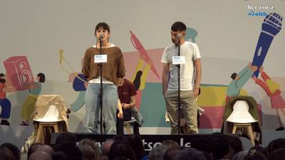 Seiko motza. Maddi Agirre eta Peru Abarrategi.