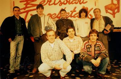 Final gazteak eta zaharrak: begiradak, datuak eta kokapena gizartean