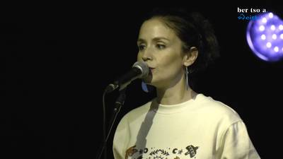 Hasierako agurra. Alaia Martin.