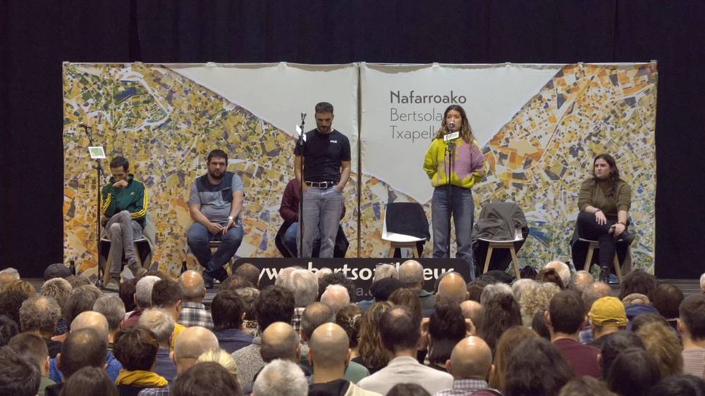 Nafarroako eta Bizkaiko Txapelketako bertsoak Hitzetik Hortzeran