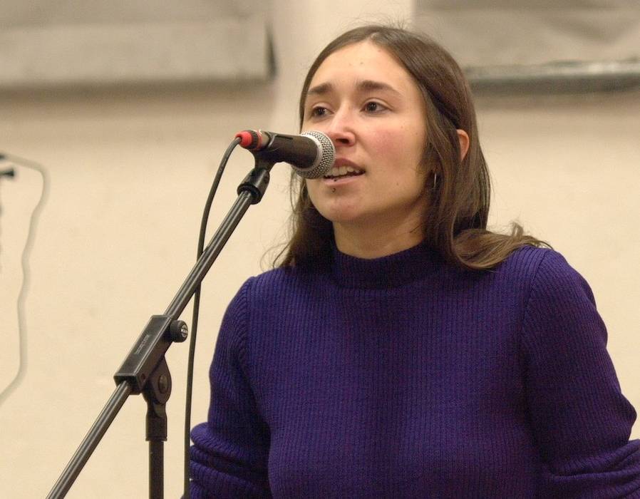 MaddiAne_Txoperena_bertsoa.mp3.mp4