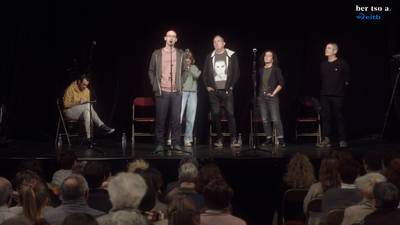 Urte berri asmo berri. Denak.