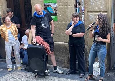 Donostiako bertsozaleen egun betea