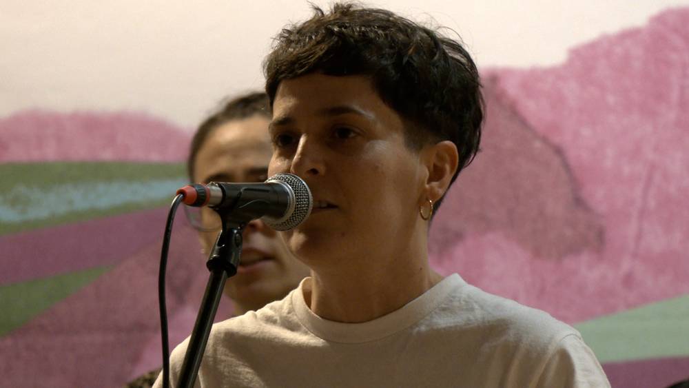 Elkarrizketa_Miren_artetxe_Bertsoa.mp3.mp4