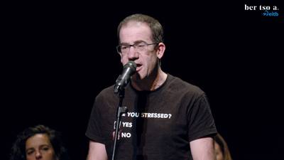 Bihotz apurtua. Agin Laburu