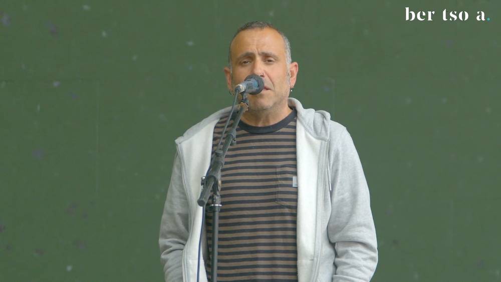 Hasierako agurra. Aitor Sarriegi