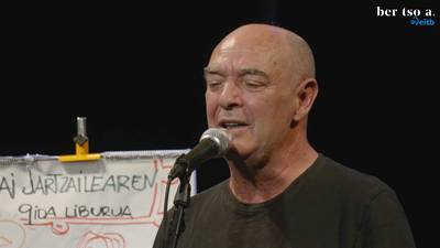 Gazteleradun goretexa. Andoni Egaña