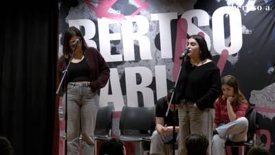 Elkarri puntuak jarriz. Irune Basagoiti eta Maider Altuna