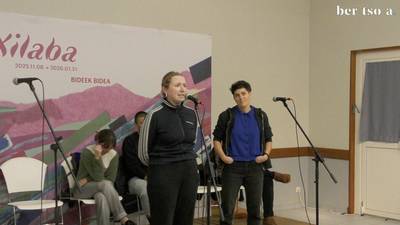 Zortziko txikia. Elixabet Etxandi eta Miren Artetxe