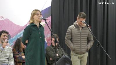 Zortziko txikia. Irantzu idoate eta Johaine Sarraillet