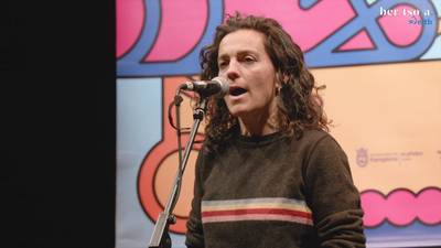 Bakarka. Maialen Lujanbio