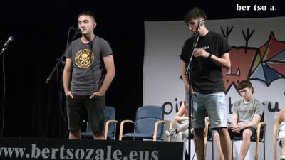 Zortziko handia. Anitz Abarrategi eta Jokin Onaindia