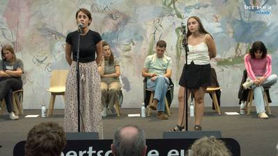 Hamarreko Txikia. Maddalen Arzallus eta Aroa Arrizubieta