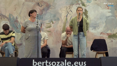 Zortziko handia. Onintza Enbeita eta Ekhiñe Zapiain