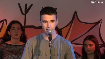 Hasierako agurra. Ekain Telletxea.