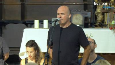 Hasierako agurra. Aitor Mendiluze